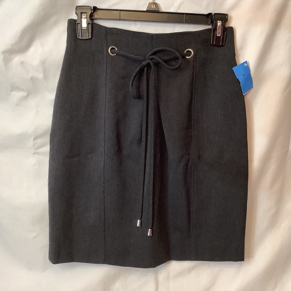 EUC Anne Klein II Petite gray wool midi skirt